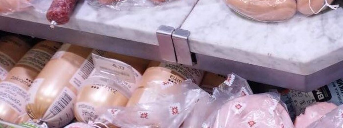 В магазинах Гродно из продажи изъяли 37 кило колбасы — что произошло