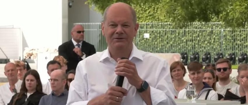 Прогноз Шольца: Украина может не вступить в НАТО в ближайшие 30 лет