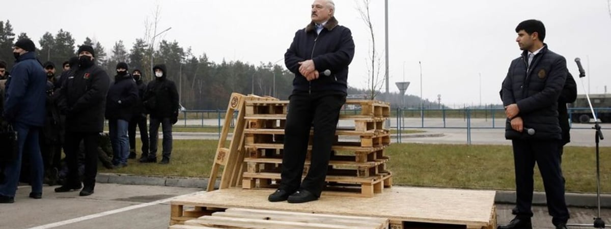 От угроз до приглашения. Как менялась риторика Минска по миграционному кризису