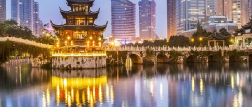 Какие страны больше всего заработали на туризме в 2023 году