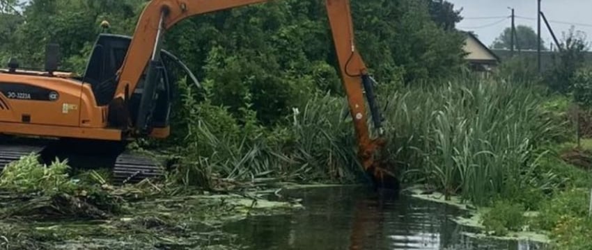 Мотоль подтопило, ведутся работы по спуску воды (Ивановский район)
