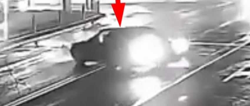 Водителя BMW лишили прав за дрифт на городской улице — видео