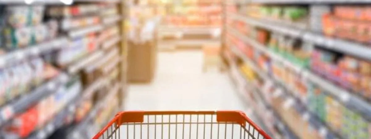 Увидели просрочку в магазинах или завышенные цены? Куда можно пожаловаться