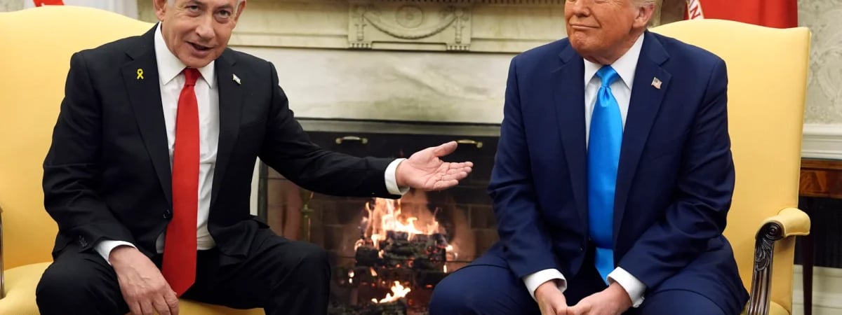 «Это была грандиозная операция» — Трамп получил в подарок от Нетаньяху золотой пейджер