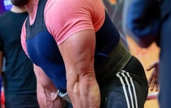 Белорусский пауэрлифтер стал трехкратным чемпионом мира