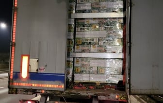 В Литве задержали две фуры с белорусскими сигаретами на сумму 5,6 млн евро