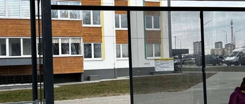 Кому могли помешать остановки в Бресте? И во сколько городу обойдется их ремонт? Разбираемся