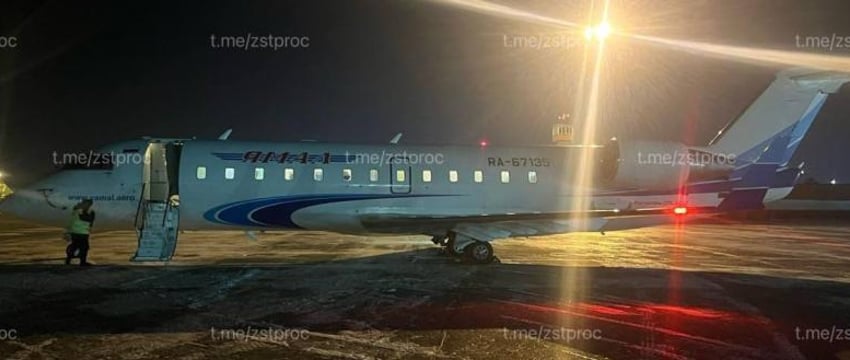 Самолет с пассажирами экстренно сел в Новосибирске из-за неисправности