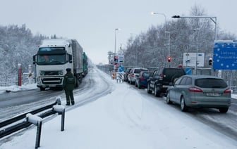 В ГПК предупредили белорусов об увеличении очередей на границе с Литвой на выходных