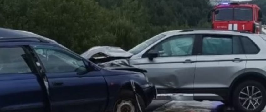Страшное ДТП под Логойском: лоб в лоб столкнулись автомобили, два человека погибли