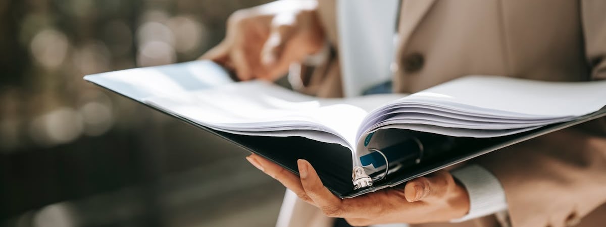 Масштабную схему легализации мигрантов разоблачили в Мюнхене