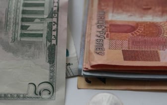 Доллар установил новый рекорд – 3,4 рубля
