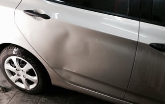 В Лиде парень разбил чужую машину и сам на себя вызвал милицию