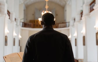 Глава МВД Германии допустила возвращение части беженцев из Сирии на родину