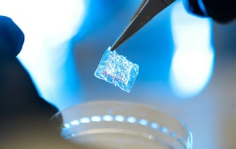 Прорыв в лечении рака: новый пластырь от рецидивов