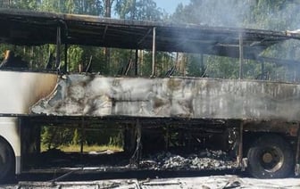 Туристический автобус загорелся на трассе М10 вблизи Лунинца