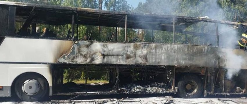 Туристический автобус загорелся на трассе М10 вблизи Лунинца