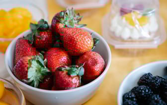 Сколько персиков в день можно есть белорусам? Диетологи назвали точное количество — Полезно