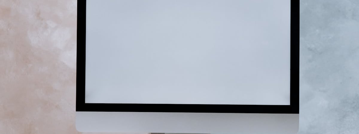 Apple повысит стоимость iPhone до $2,3 тысячи из-за торговых пошлин Трампа