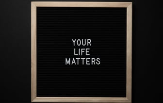 В США группу россиян обвинили в компьютерном вымогательстве