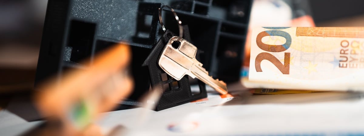 Цены на железную руду в Сингапуре опустились ниже $100 за тонну