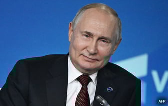 Белый Дом: Путин должен "прекратить вмешиваться" в выборы в США
