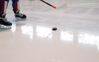 Международная федерация хоккея с шайбой продлила отстранение сборных РФ и Беларуси