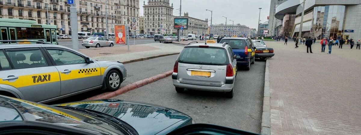 Минский горисполком предложил пожаловаться на работу такси. Когда звонить?