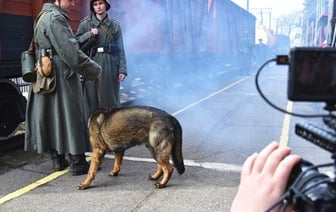 В Барановичах высадился десант немецких солдат. Идет съемка телефильма