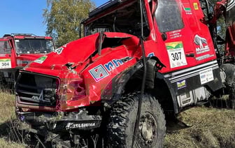 Белорусская команда попала в аварию на ралли-рейде в России — Фото