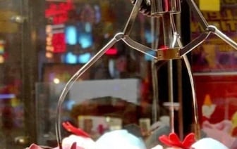 В Беларуси два подростка вскрывали игровые автоматы