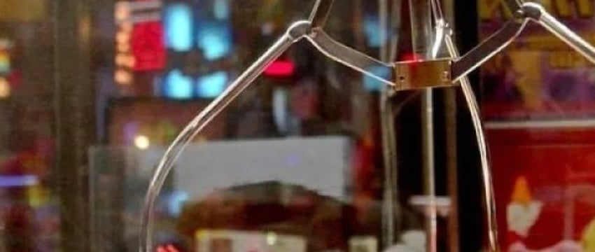 В Беларуси два подростка вскрывали игровые автоматы