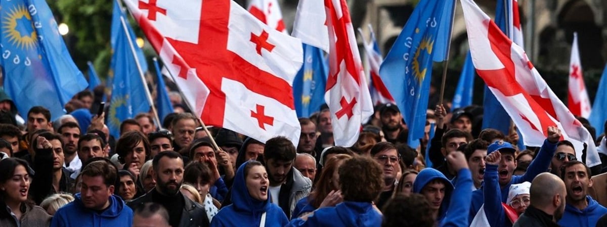 Война двух референдумов. Что ждет Грузию после выборов