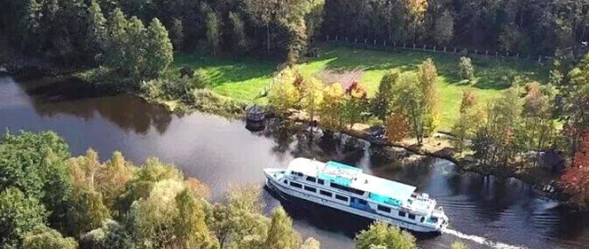 Путешествие по узкоколейке, сафари, гранитные скалы и кое-что еще. Топ-8 необычных туров по Беларуси