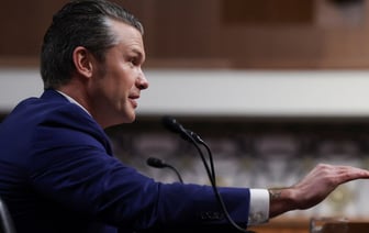 «Иллюзорная цель» — Министр обороны США исключил возможность членства Украины в НАТО. Что ответили в Киеве?