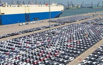 Китай стал первым в мире по экспорту авто