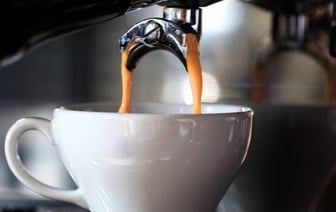 Кофемашину ремонтировали почти полгода — белоруска пошла в суд и получила моральную компенсацию