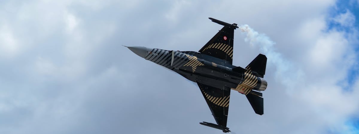 Истребители НАТО трижды за неделю перехватывали российские самолеты в небе над Балтией