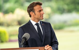 Что будет с Макроном? На выборах во Франции внезапно победили левые вместо ультраправых