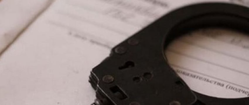 В Барановичах девушка установила приложение банка на телефон, после чего стала фигуранткой уголовного дела