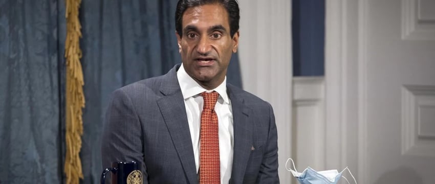 Советник по здравоохранению США индийского происхождения, уволенный из-за секс-вечеринки, лгал о вакцинах