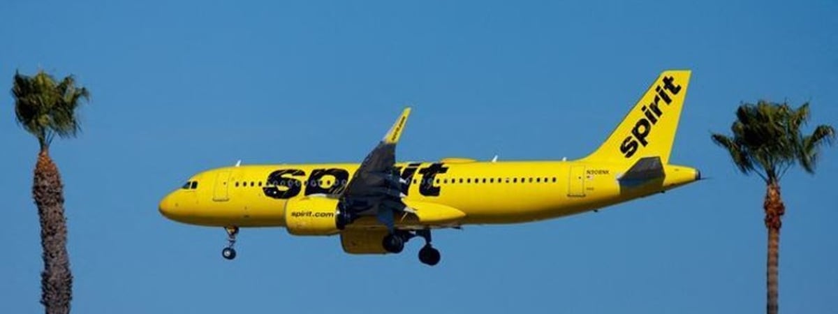 Американская авиакомпания ввела дресс-код для пассажиров и запретила «неподходящую одежду»