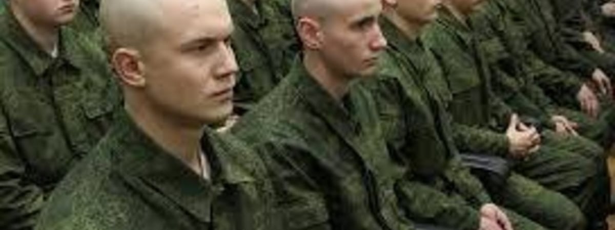 Минобороны России подготовило поправки, которые упростят призыв солдат с психозами, гипертонией и сифилисом