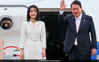 Первая леди Южной Кореи с сумкой стоимостью 1,84 миллиона рупий оказалась в центре "Скандала с Dior"