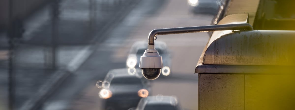 Техгиганты США планируют инвестировать в ИИ более $300 млрд в 2025 году