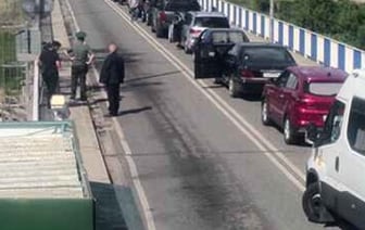 Польские пограничники в пункте пропуска «Тересполь» перекрыли движение. Что произошло?