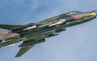 НАТО поднимает авиацию в Польше из-за обстрелов Украины
