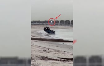 «Такое только в кино бывает» — Видео аварии с «улетевшим» водителем собрало почти 5 млн просмотров в Х — Видео