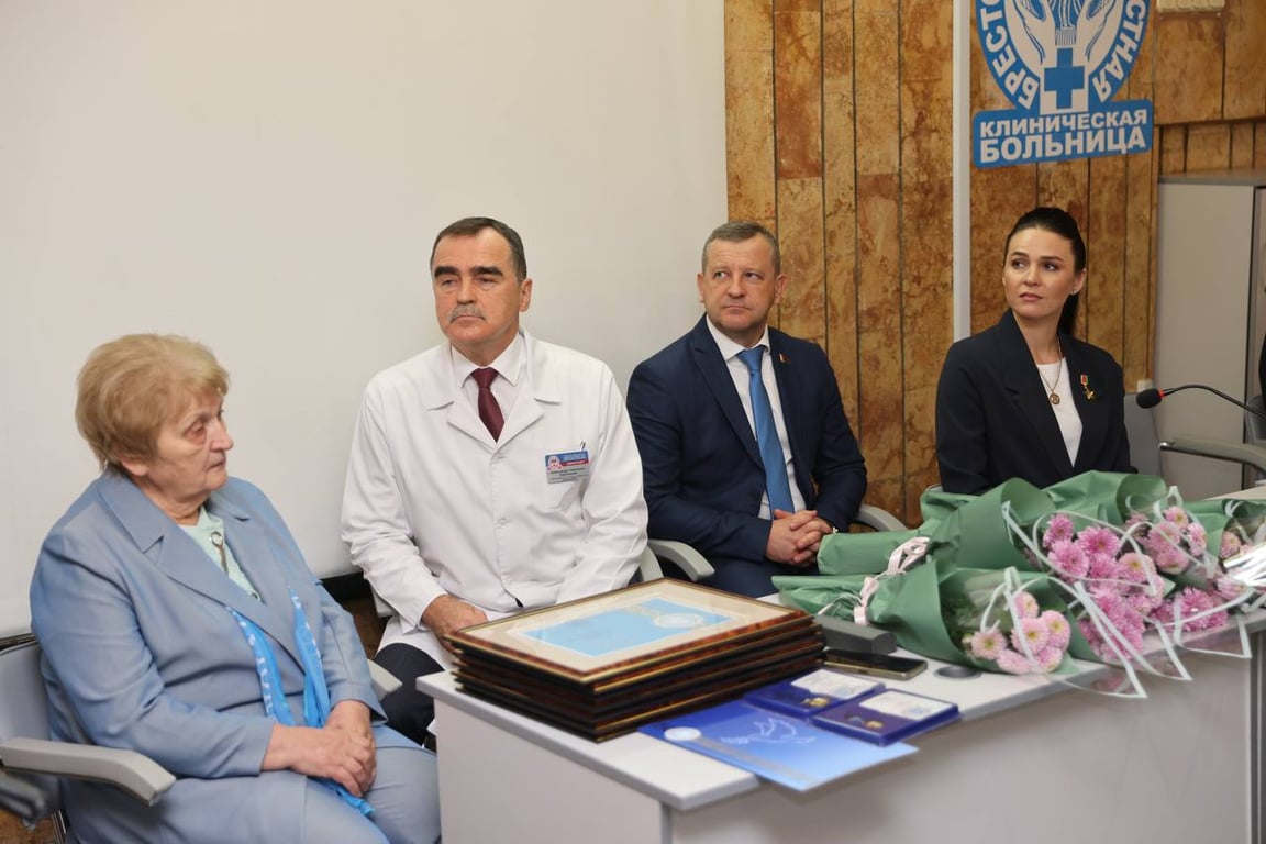 Первая белорусская женщина-космонавт Марина Василевская посещает Брест