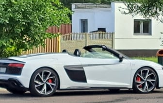 В Беларуси упростили прохождение техосмотра, а действие водительского удостоверения продляют до 20 лет